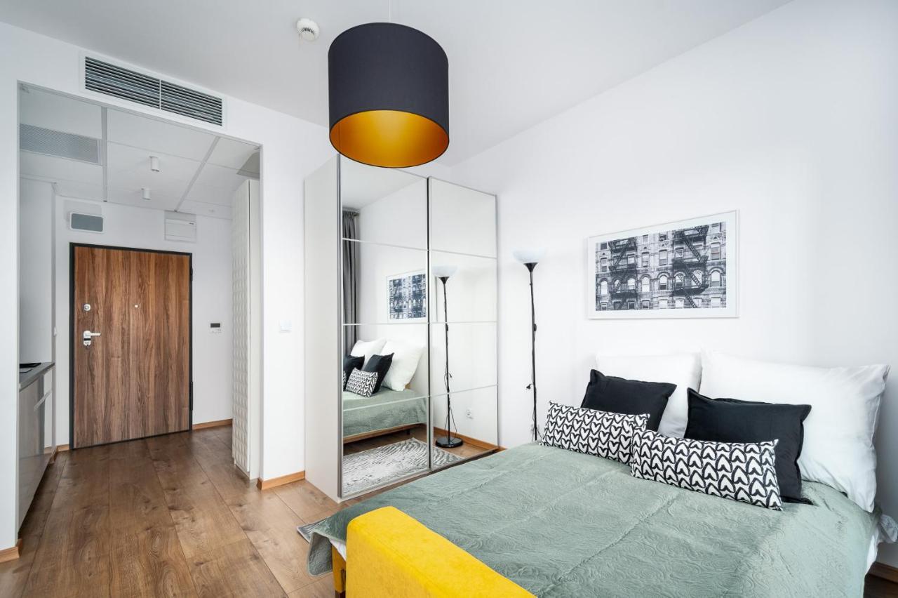 Warsaw Apartments Prymasa Street Buitenkant foto