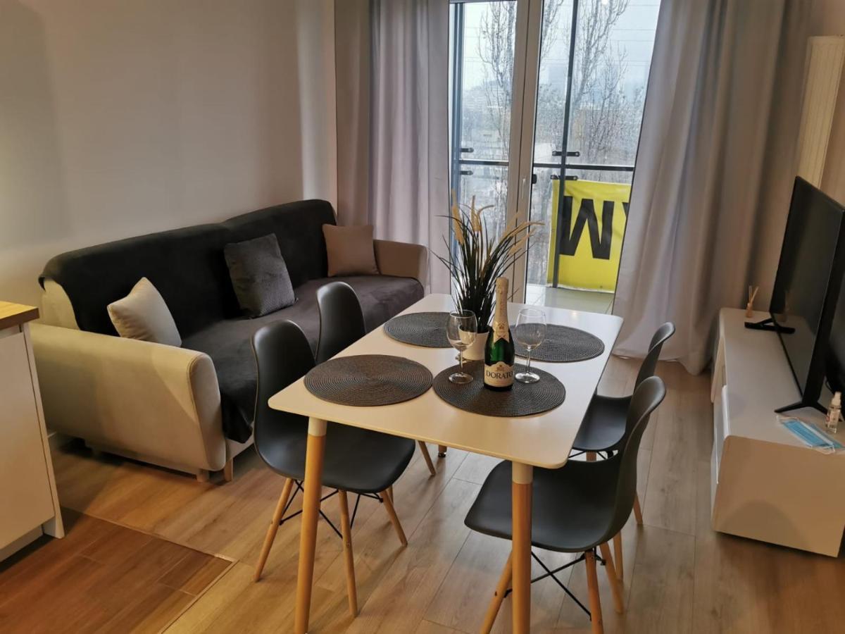 Warsaw Apartments Prymasa Street Buitenkant foto